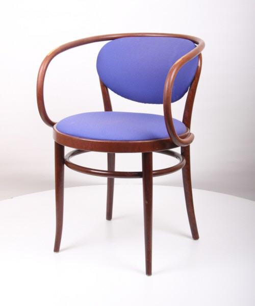 Thonet_210_P_Sessel_(EMT088)