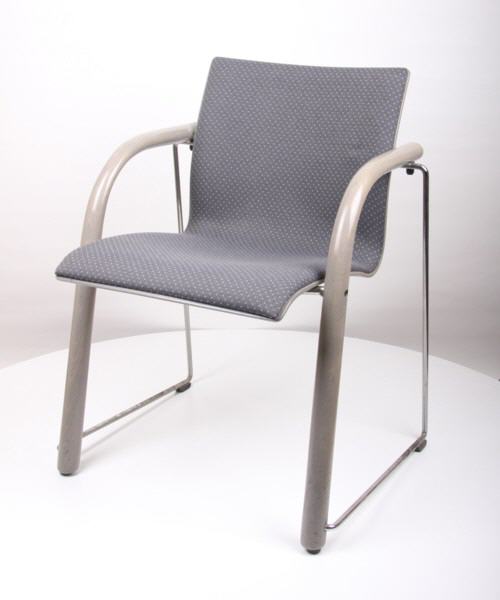 Thonet_ S_ 320_ Wulf_ Schneider_ (EMT096)