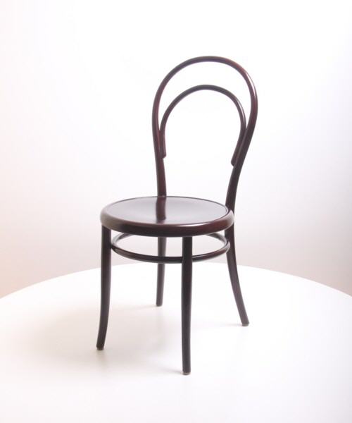 Thonet_Stuhl_(EMT138)